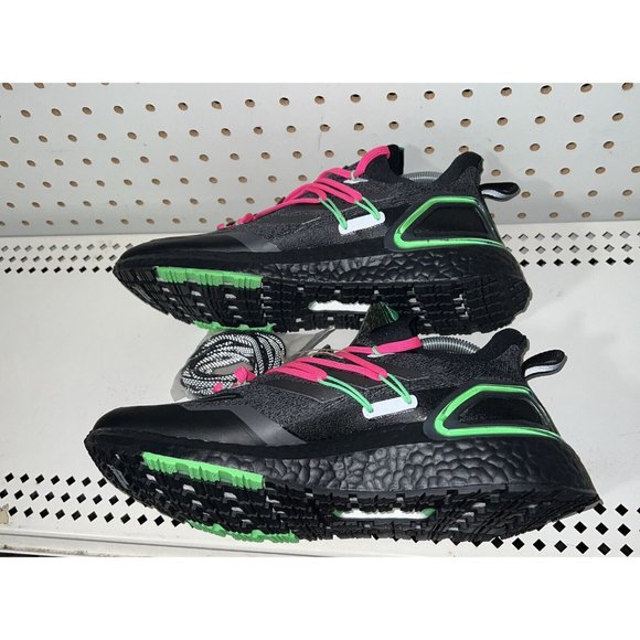 Adidas UltraBoost 20 Explorer Mens Athletic Running Shoes Size 8.5 GZ7362 - Picture 6 of 9